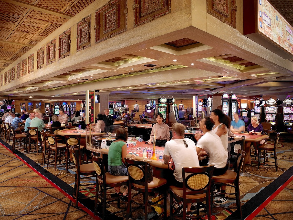 Treasure Island - THE Las Vegas Hotel